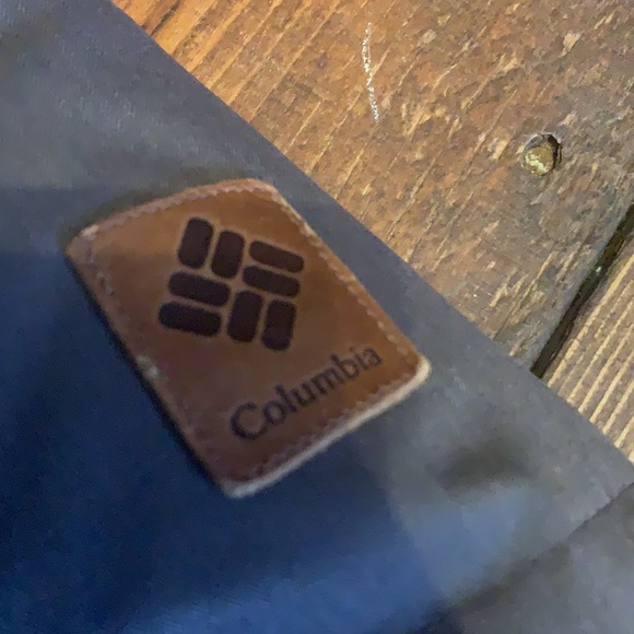 Columbia woman’s size small winter coat - Picture 4 of 5